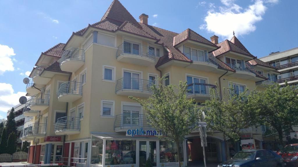 Hévíz Lavender Apartment מראה חיצוני תמונה